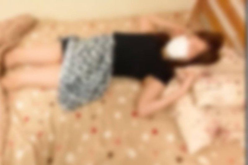 ※到16日80折OFF※【個人拍攝】和慾求不滿的纖細人妻在人妻家裡的不倫SEX